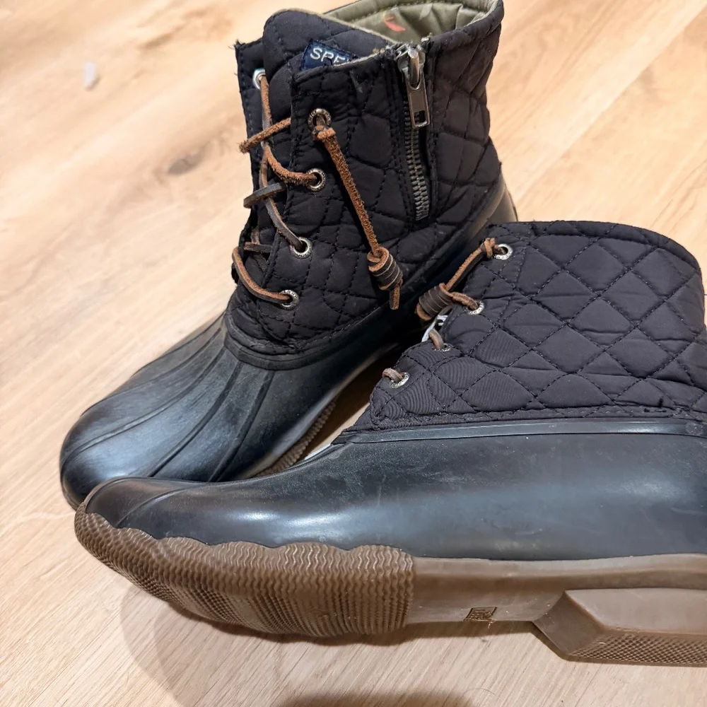 Sperry Quilted Duck Boots Black Waterproof Rain Boots Women’s Size 9